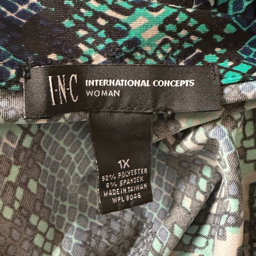 INC International Concepts Green and Blue Shirt Dress - Picture 4 of 4
